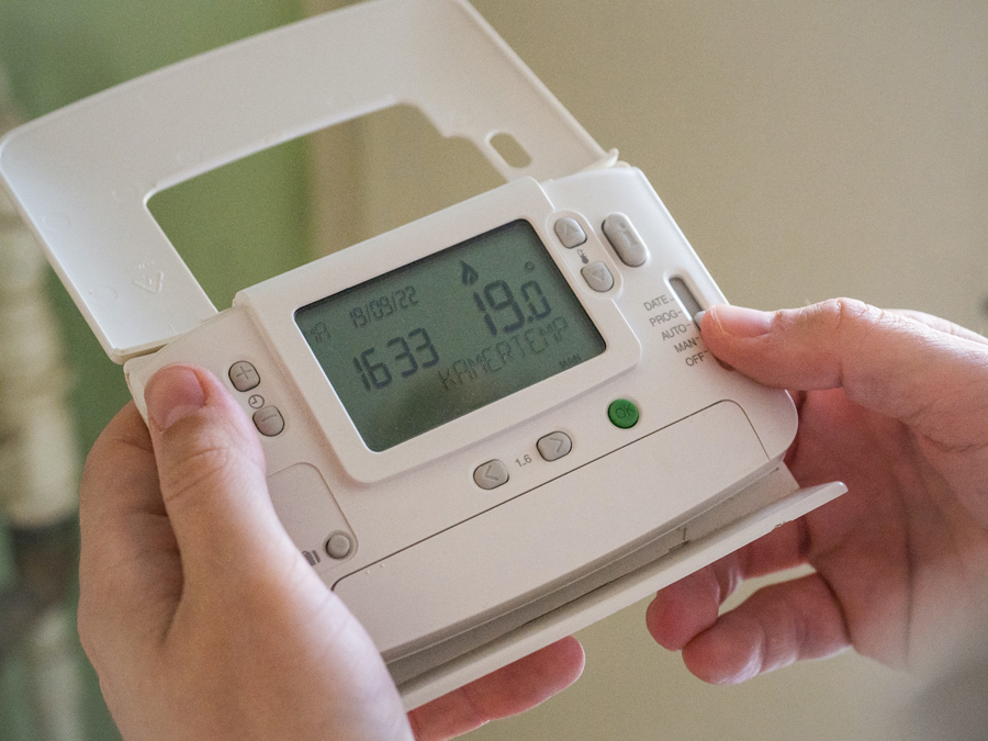 Praktyczne klimatyzery – skuteczny sposób na idealną temperaturę w domu
