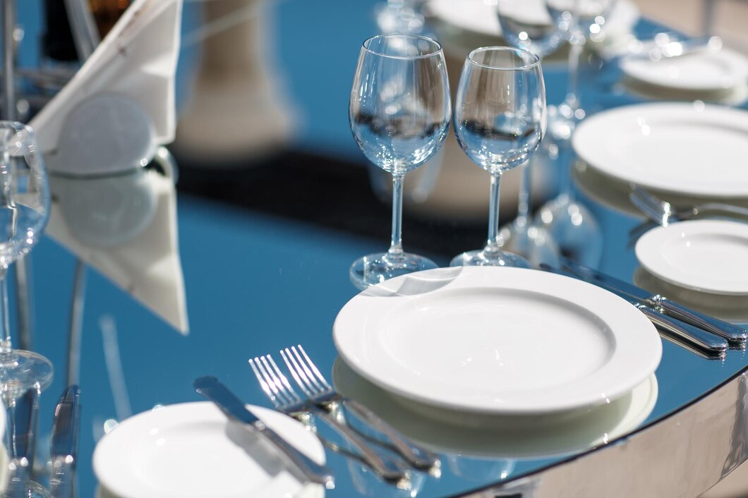 Jak wybrać idealną zastawę stołową dla twojej restauracji – porady i wskazówki